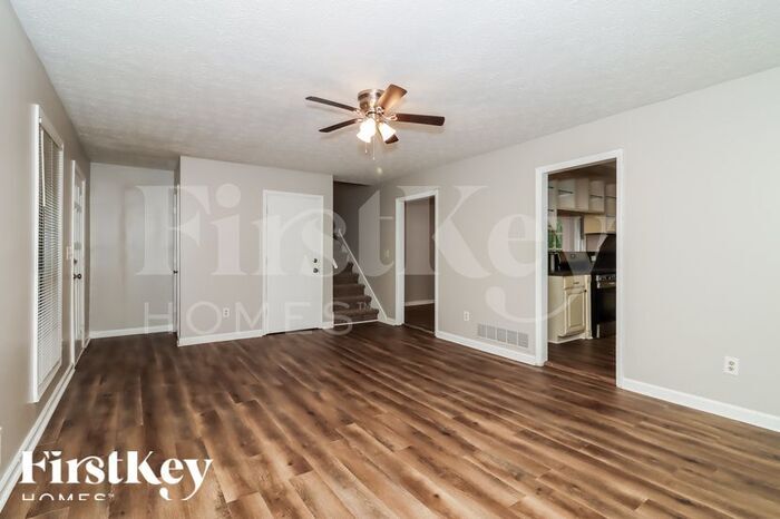 Building Photo - 84 Powder Creek Ct