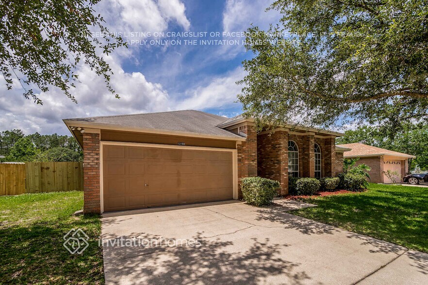 Primary Photo - 12180 Silver Saddle Dr