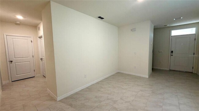 Building Photo - 3314 Wakefield Dr