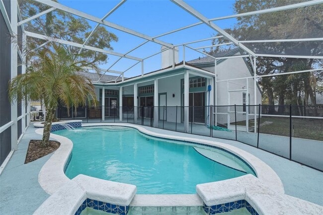 Building Photo - 1608 Imperial Palm Dr