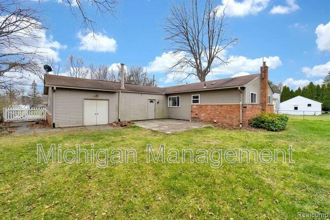 Building Photo - 1311 Ottawa Ave