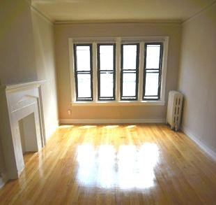 Building Photo - 1317 W Estes Ave