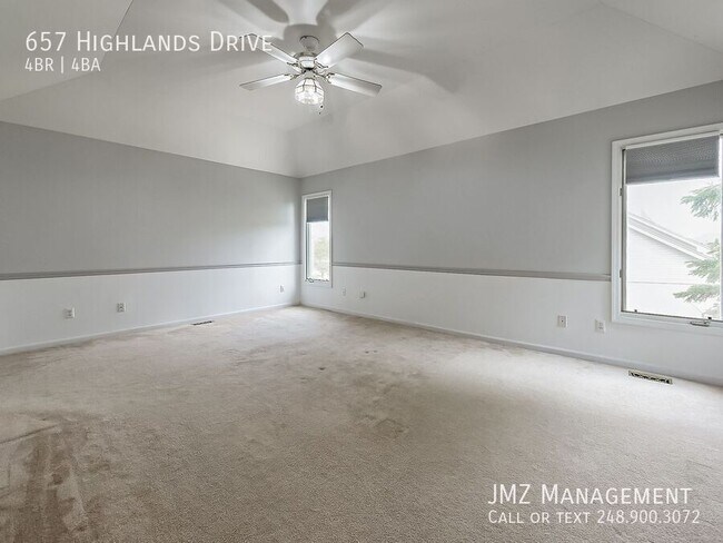 Building Photo - 657 Highlands Dr