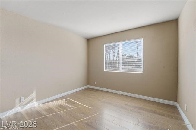 Building Photo - 2982 Juniper Hills Blvd