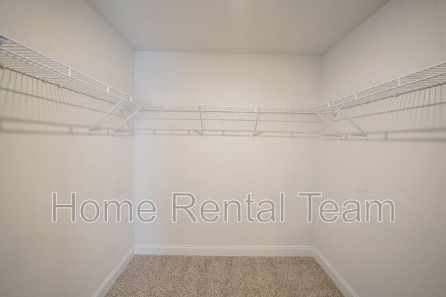 Building Photo - 363 Coconut Dr