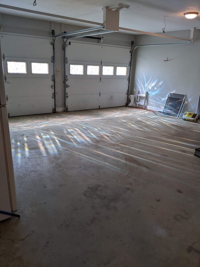 Building Photo - 5990 Idlewild Rd