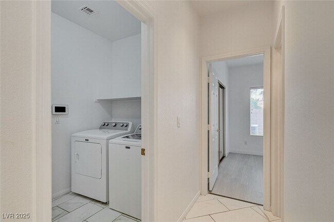 Building Photo - 6012 Prospector Trail