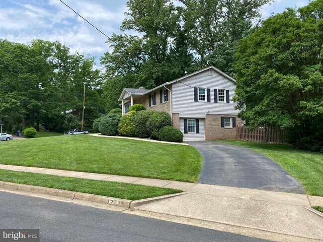 Building Photo - 4243 Worcester Dr