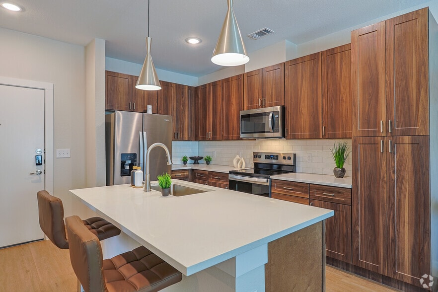 Primary Photo - The Virginia