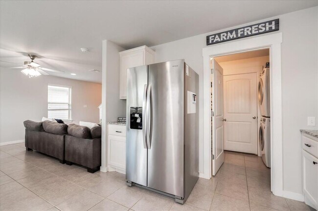 Building Photo - 144 Syrah Ct