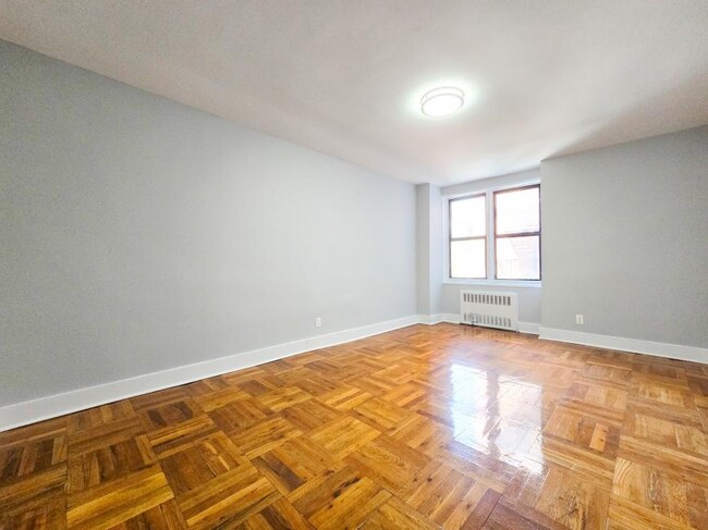 Building Photo - 1 bedroom in YONKERS NY 10705