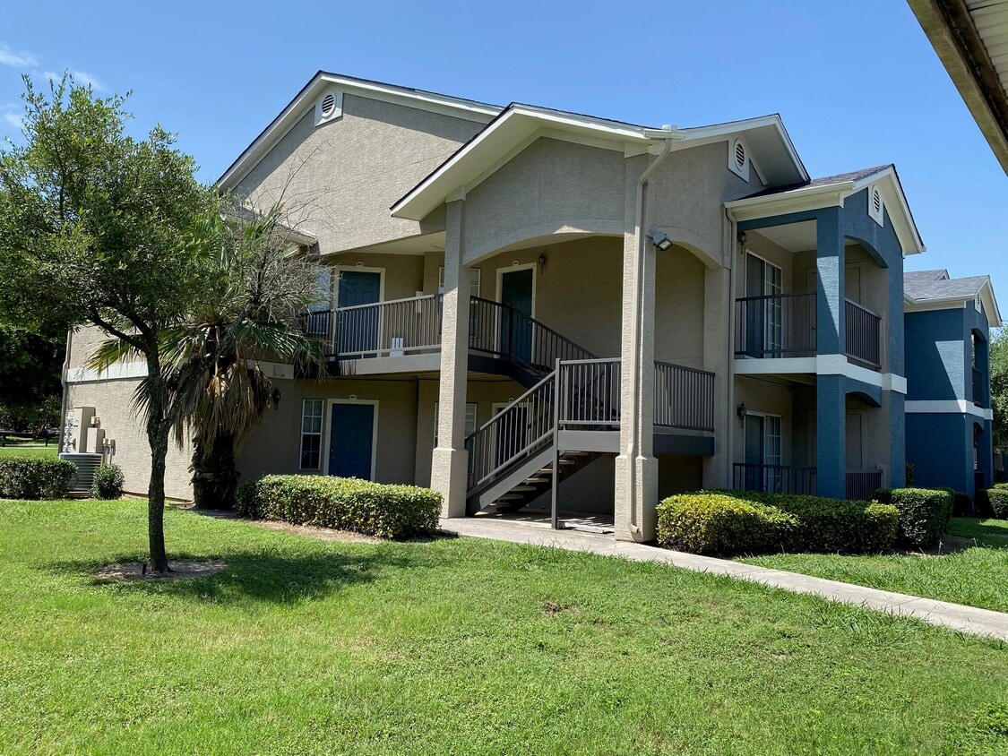 Rosillo Creek Apartments San Antonio