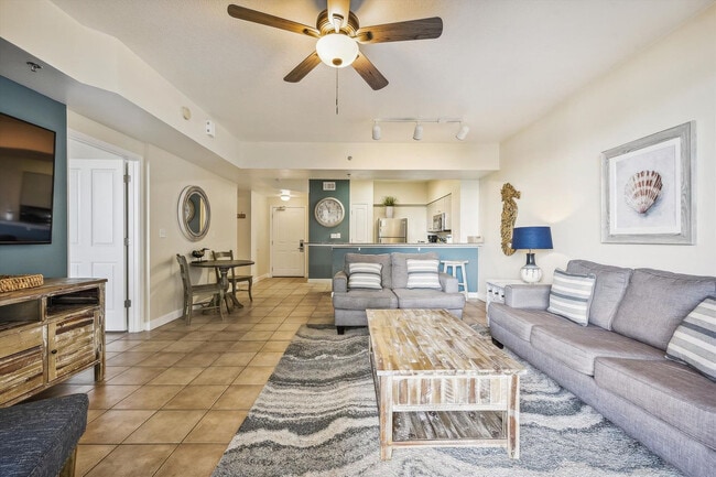 Building Photo - 104 Gulfside Ct