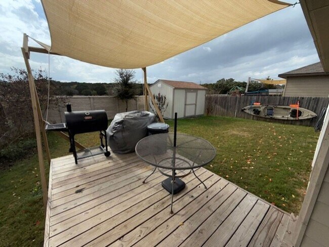 Building Photo - Lovely One-Story Home with Open Floor Plan & Amazing Amenities