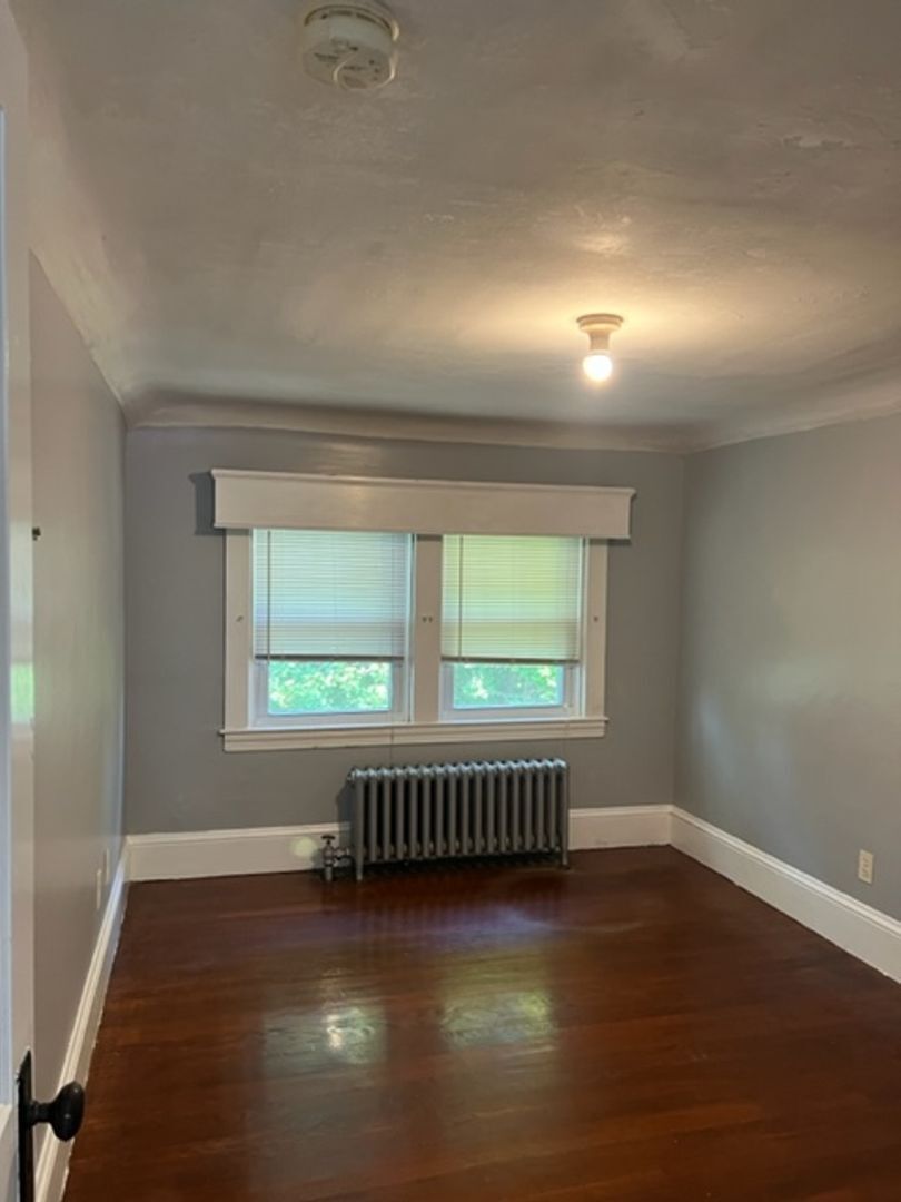 Building Photo - 2 Terino Dr