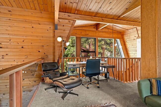 Building Photo - 729 Tyner Way