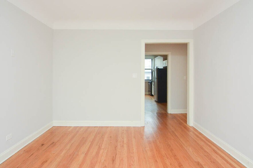 Building Photo - 2324 N Rockwell St