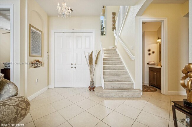 Building Photo - 4954 SW 186th Way