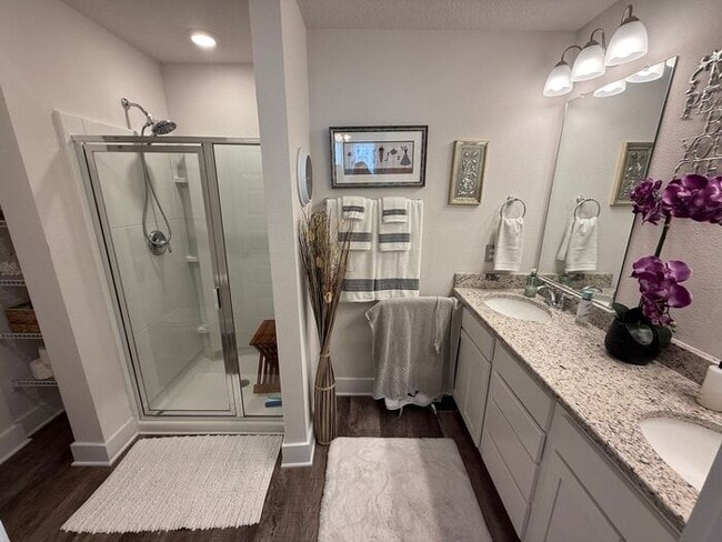 Building Photo - Pensacola - Admirals Quarters - 3 bedroom,...