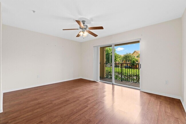 Building Photo - 600 Scotia Dr