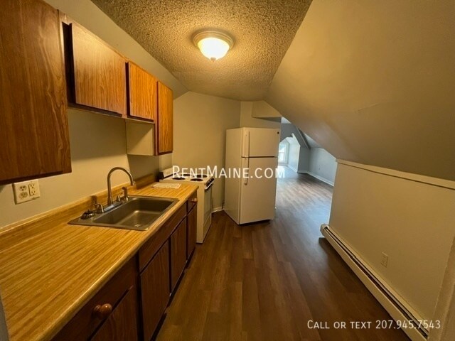 Building Photo - 85 Second St. Unit-C