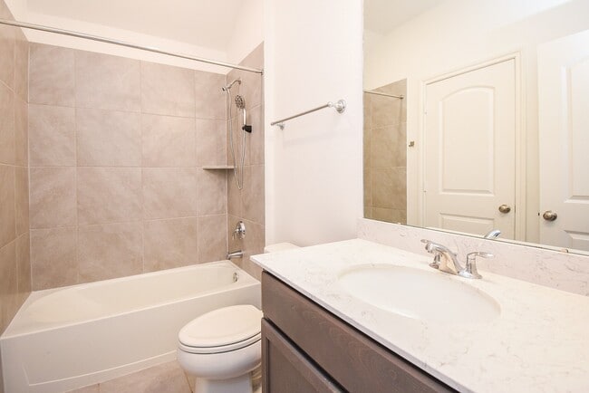 Building Photo - 9406 Water Breeze Ct
