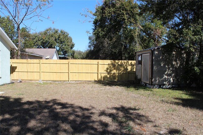 Building Photo - 8713 N Tangerine Pl