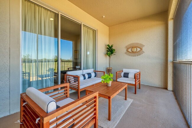 Building Photo - 833 Ocean Course Ave