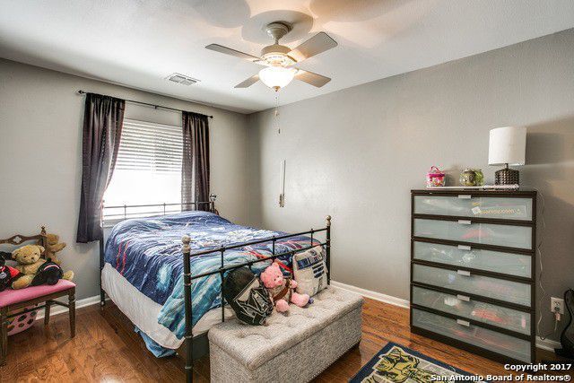 Building Photo - 8826 Brae Vista