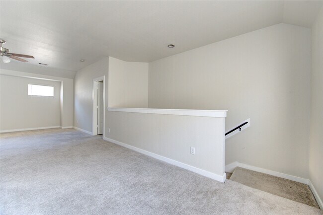 Building Photo - 2215 Emerald Diamond Ct