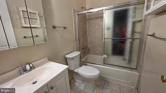 Building Photo - 13 Wellspring Cir