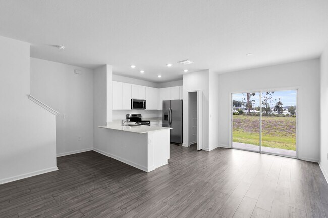 Building Photo - 4859 SW 81st Lp