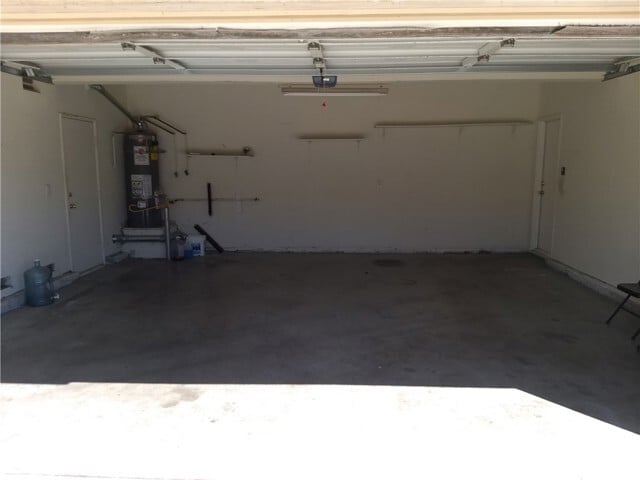 Building Photo - 23810 Golden Pheasant Ln