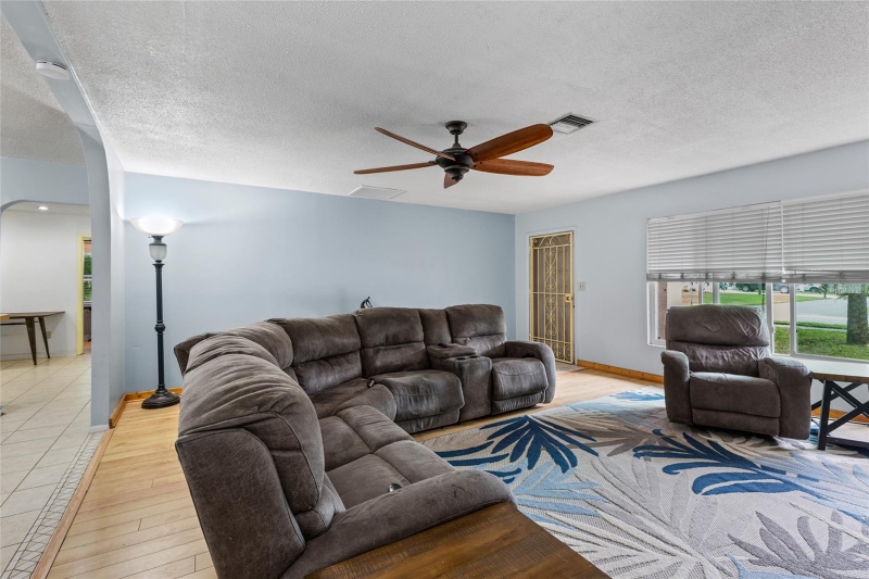 Building Photo - 120 43rd St NW