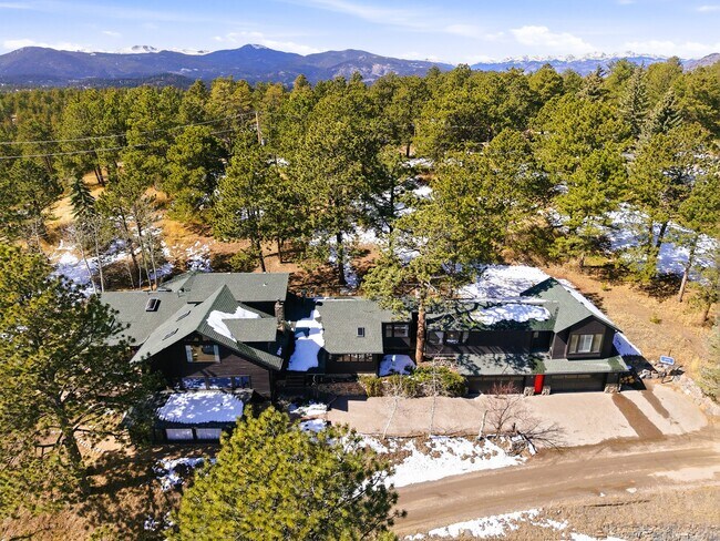 Building Photo - 499 Pine Song Trail