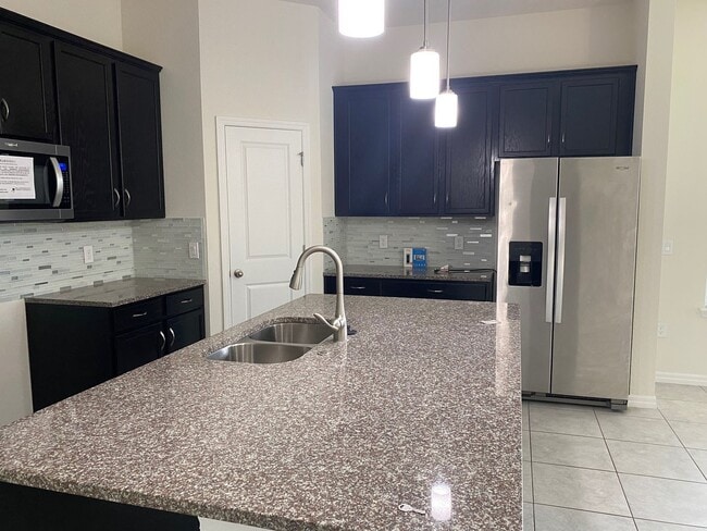 Building Photo - 11507 Charnock Dr