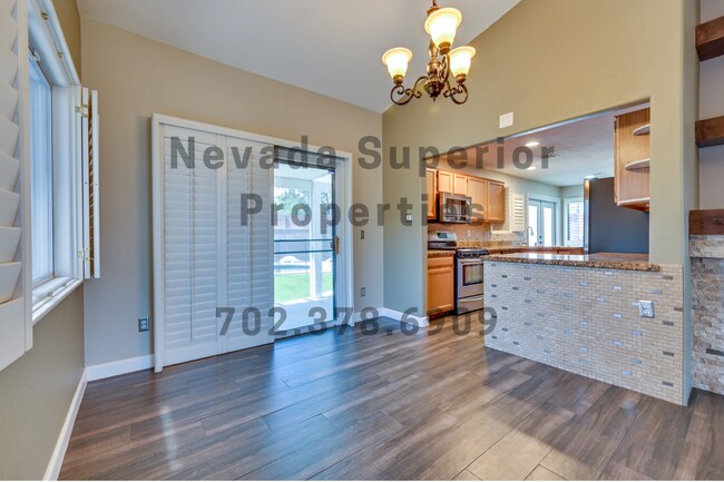 Building Photo - NW!!!  4 Bedrooms!!! Pool!! Spa!! Water Fa...