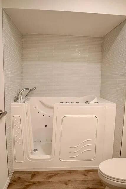 Building Photo - 1-Bedroom Retreat with Granite Accents in Serene San Marcos!"