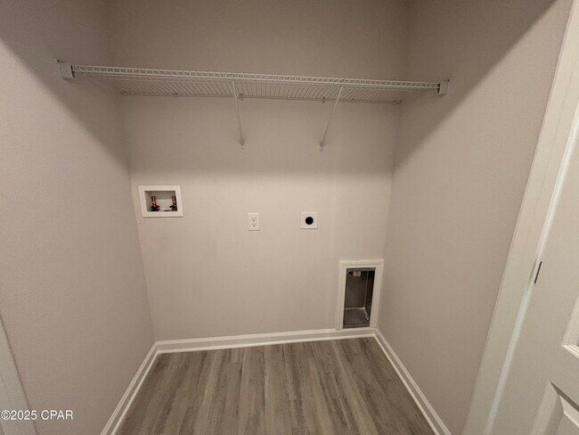 Building Photo - 6580 Slabinski Ln