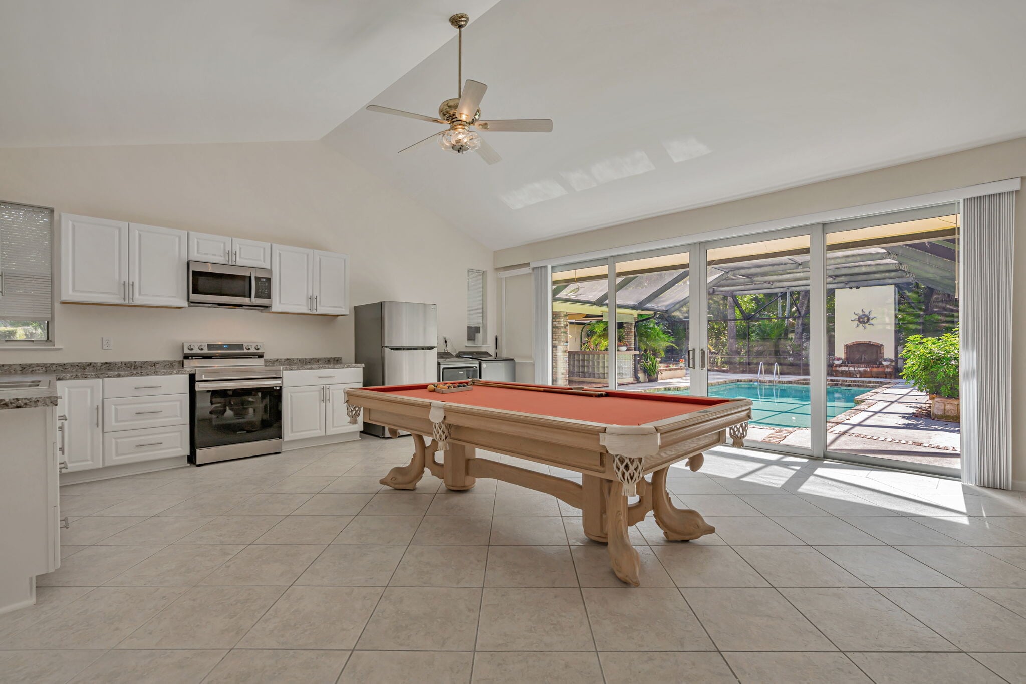 Building Photo - 6235 4th St