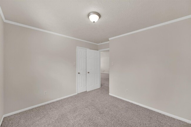 Building Photo - 1443 Meadowhigh Ln