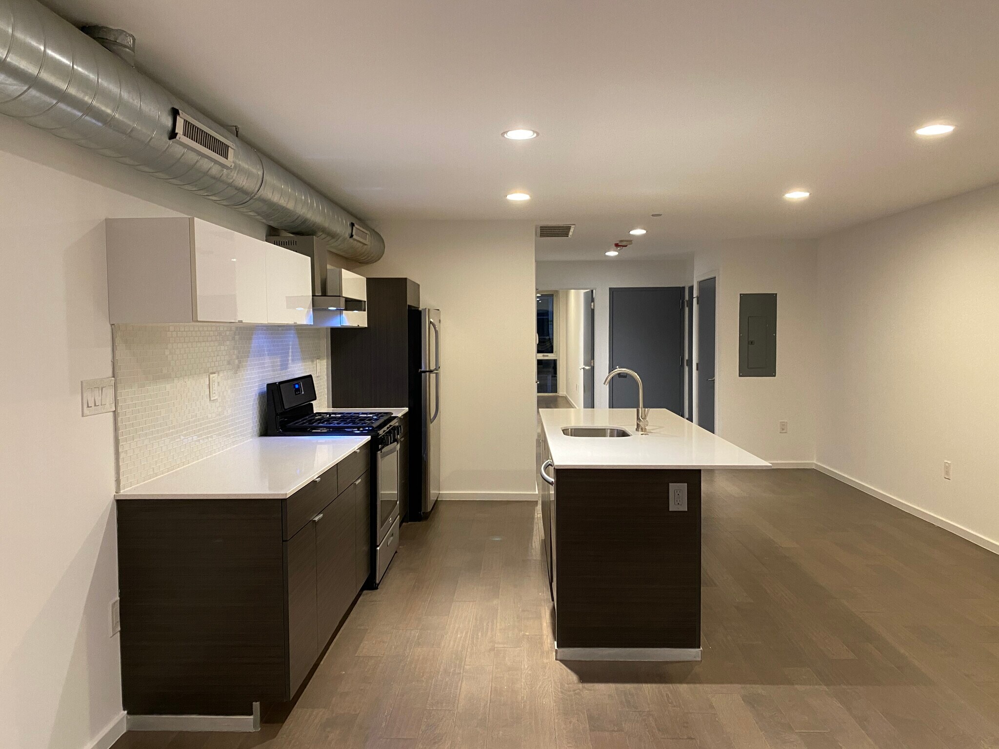 Building Photo - 1443 N Franklin St