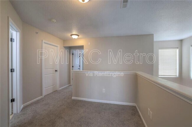 Building Photo - 8921 Inkster St
