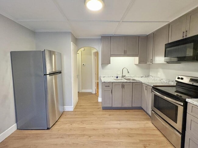 Building Photo - 43 Washington St