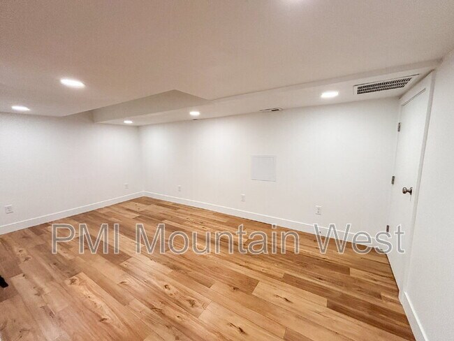 Building Photo - 4640 W 2200 N St