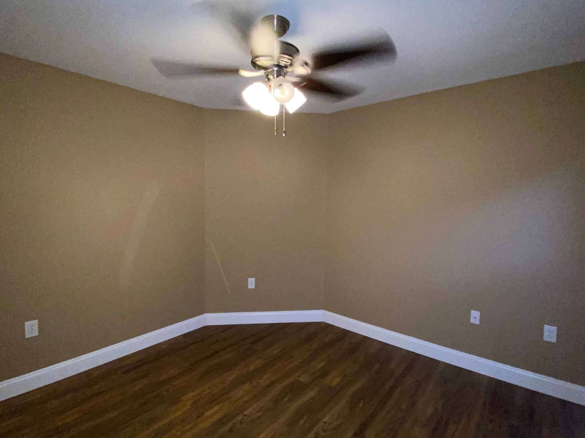 Building Photo - 22815 Richardson Ln
