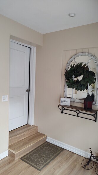 Separate, locked entrance into apartment - 2900 Valley Oak Dr