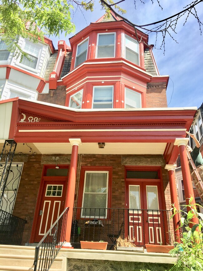 Building Photo - 4729 Hazel Ave