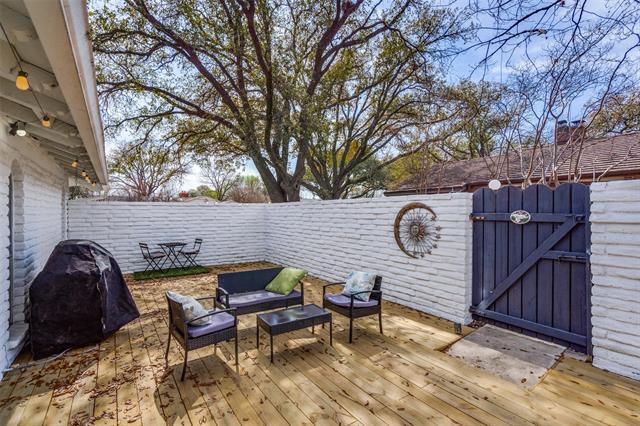 Building Photo - 15642 Overmead Cir