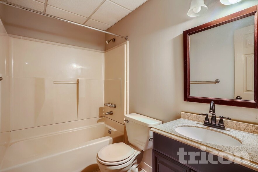 Building Photo - 2360 Kimbrough Ct